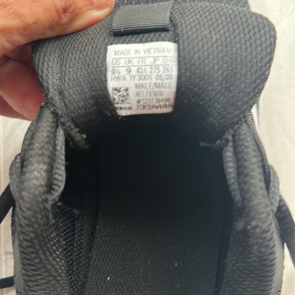 Adidas Sneakers - Picture 7 of 7